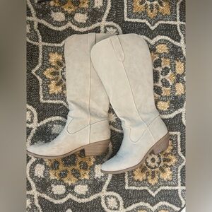Suede Tan Boots